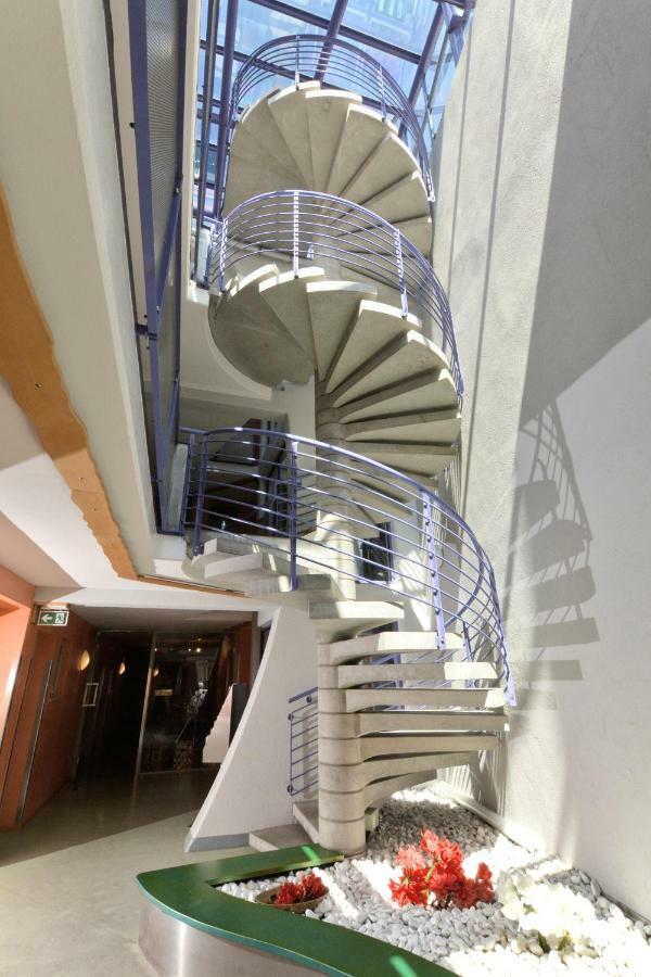 Abalon Ideal Hotel